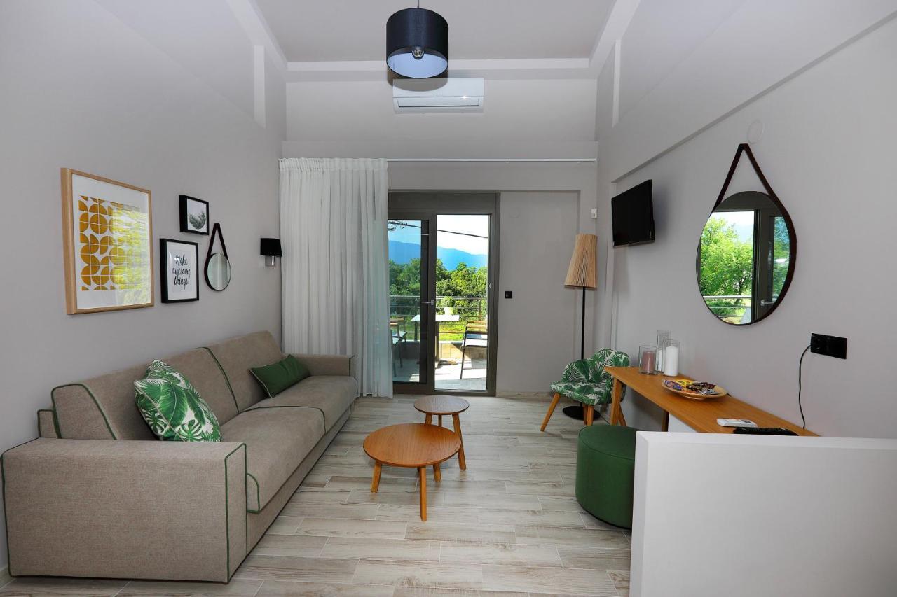 Kallini Apartments 斯塔夫罗斯 外观 照片