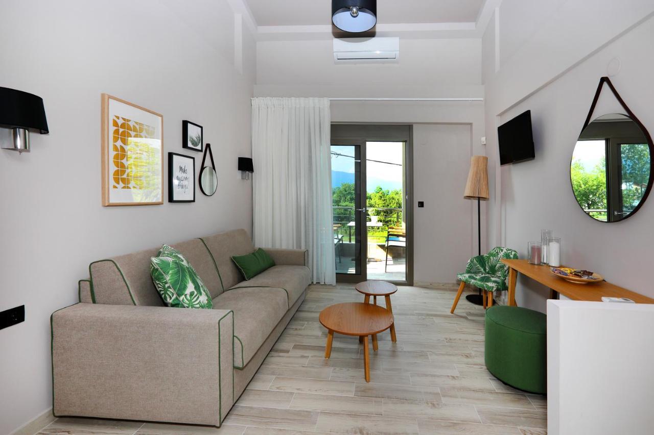 Kallini Apartments 斯塔夫罗斯 外观 照片