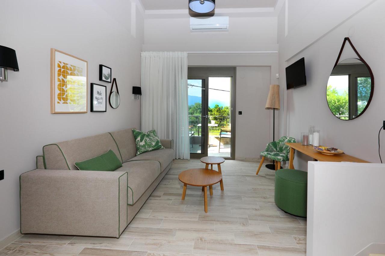 Kallini Apartments 斯塔夫罗斯 外观 照片